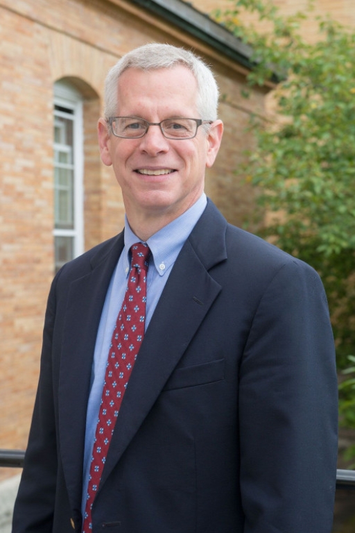 Headshot of Duane Comptoon.